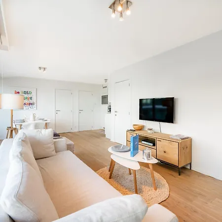 Apartment In With Sea Views, Cleaning Included Koksijde