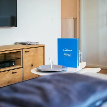 In With Sea Views, Cleaning Included Apartment Koksijde